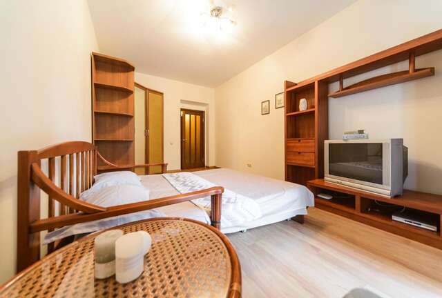 Апартаменты 1-room apartments Kiev city center Киев-8